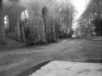 Dundee, Castleroy.
View of entrance.