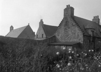 South Queensferry, Old Parish Church and 15 East Terrace.
View from South.
