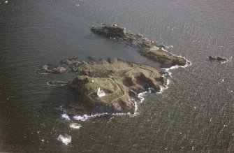 Oblique aerial view of centred on Fidra, taken from the NW.