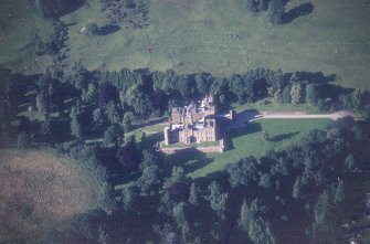 Oblique aerial view centred on Kinfauns castle, taken from the SW.