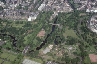 Oblique aerial view of the University of Glasgow and Kelvingrove Park.