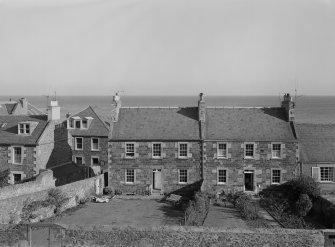 General view of St Ninian's and Inchgarth, East Links Road, Dunbar, from SW.