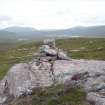 Eilean nan Caorach, hut, view from W.