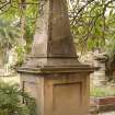 Grave plot no. 594, S obelisk from NW