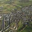 General oblique aerial view centred on the town, taken from the SW.