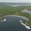 General oblique aerial view centred on the Bay of Skaill, taken from the WNW.