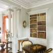 Interior. 1st floor. Drawing room. Columns and bookcase. Detail