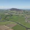 General oblique aerial view of the Upper Clyde Valley centred on Tinto Hill, looking to the WNW.