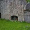 Outer draw-arch of the left-hand pot of Kiln B. Scale 2 metres. (Colin Martin)