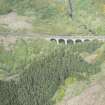 Oblique aerial view of Linhouse Water Viaduct, looking W.