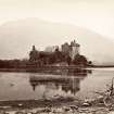 Kilchurn Castle.
Page 31/3. General view.
PHOTOGRAPH ALBUM No.109 : G.M.SIMPSON OF AUSTRALIA'S ALBUM, 1880