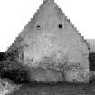 Barn, Townlands Farm.
Detail of East gable with decorative vents.