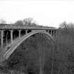 Dunglass Bridge
View along side showing main arch and arched ribs