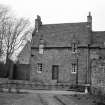 Edinburgh, Dreghorn Loan, Laverockdale House.
View of house in grounds.