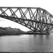 Forth Bridge
View from WNW showing WSW front of N cantilever