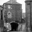 Edinburgh, Leith, Dock Street, Citadel.
General view of the arch.