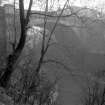 View from NNW showing WNW front of arch over River Kelvin