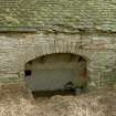 Stable, (former steading), detail of arch on North wall.
Digital image of D 31009 CN