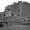 Blackness Castle
View from South West showing curtain wall
Digital image of A 54892