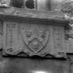 Edinburgh, Semple Street.
View of the 'Weaver's stone', a carved panel with festoons, a shield with three lion heads and an inscribed ribbon.