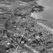 Kirkcaldy, general view, showing Kirkcaldy Harbour and Ravenscraig Park.  Oblique aerial photograph taken facing north-east.