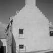 View of gable of 8 Haddfoot Wynd, Anstruther Easter.