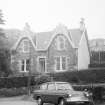 Tarbert, Pier Road, Queen's Gate.
General view of front.