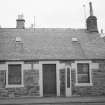 Dundee, Broughty Ferry, 115 Fisher Street, Barometer Cottage