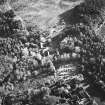 Oblique aerial view centred on the farmstead, taken from the NW.