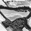 South Mains, Innerpeffray, oblique aerial view, taken from the N, centred on cropmarks including those of pits.