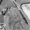 Oblique aerial view centred on linear cropmarks, taken from the NE.