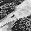 Dunkeld, Bishop's Hill, oblique aerial view, taken from the NE, centred on the cropmarks of Dunkeld New Palace.