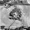 Hilton House, oblique aerial view, taken from the NW, centred on the cropmarks of a fort.