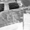 East Field, Inveresk, oblique aerial view, taken from the NNE, centred on the cropmarks of a pit-alignment and pits.