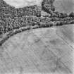 Eastfield, Inveresk: oblique air photograph of enclosure and pit-alignment