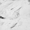 Gibb's Hill, oblique aerial view, taken from the NW, showing a palisaded settlement and an unenclosed settlement in the centre of photograph, and cord rig to the right of this settlement.