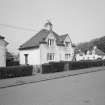 Inchinnan, Beardmore Cottages, view of specimen cottages.