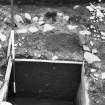 Excavation photograph : Cistern 622.