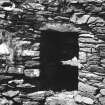 Eileach An Naoimh, Beehive cells, interior.
View of doorway between cells from South-East.