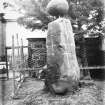 Site photograph : standing stone