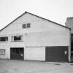 Alloa, Whins Road, Brewery
View from NW of general engineering fitters shop and metal store with administration area above