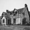 General view of farmhouse from E.