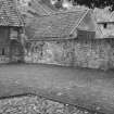 Coach house