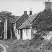 View of unidentified old house in Anstruther Easter