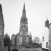 View from South rom Cross Wynd showing the church and memorial fountain