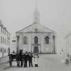 Inveraray, Inveraray Church.
View from South with men and cart standing in foreground.
Insc: 'Parish Church, Inveraray'.