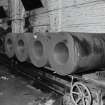 Glasgow, Cook Street, Eglinton Engine Works, interior.
General voew of unmachined cast-steel rolls for sugar mills.
