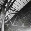 View of central canopy roof support over platforms 11 & 12.