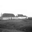 Tiree, Middleton, general.
General view of thatched cottages.