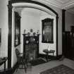 Glasgow, 41 Kingsborough Gardens, interior.
General view of the recess with fireplace and twin stained glass windows in hallway, from South.